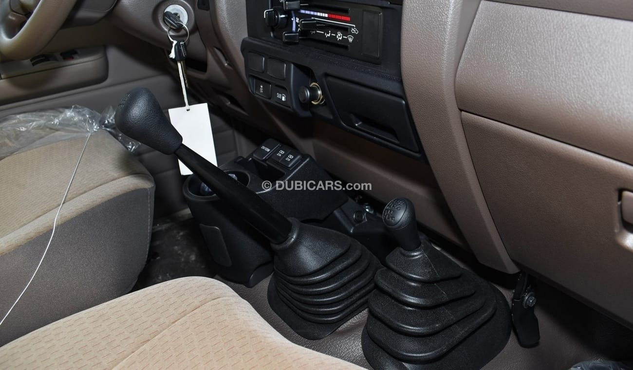 Toyota Land Cruiser Pick Up LC79 Pickup 4.0L Petrol SC