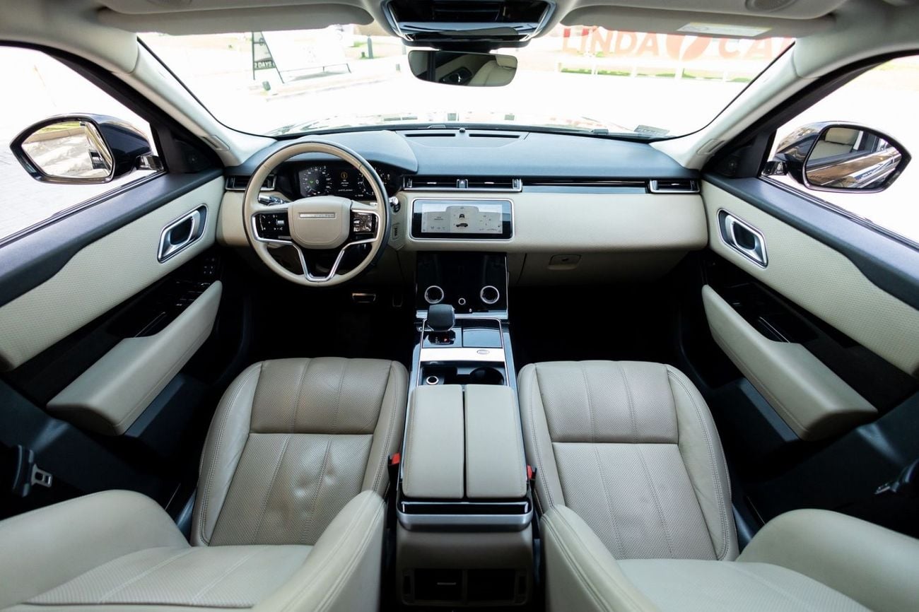 Land Rover Range Rover Velar P250 R-Dynamic SE 2.0L Range Rover Velar R-Dynamic SE 2022 GCC | Agency Warranty