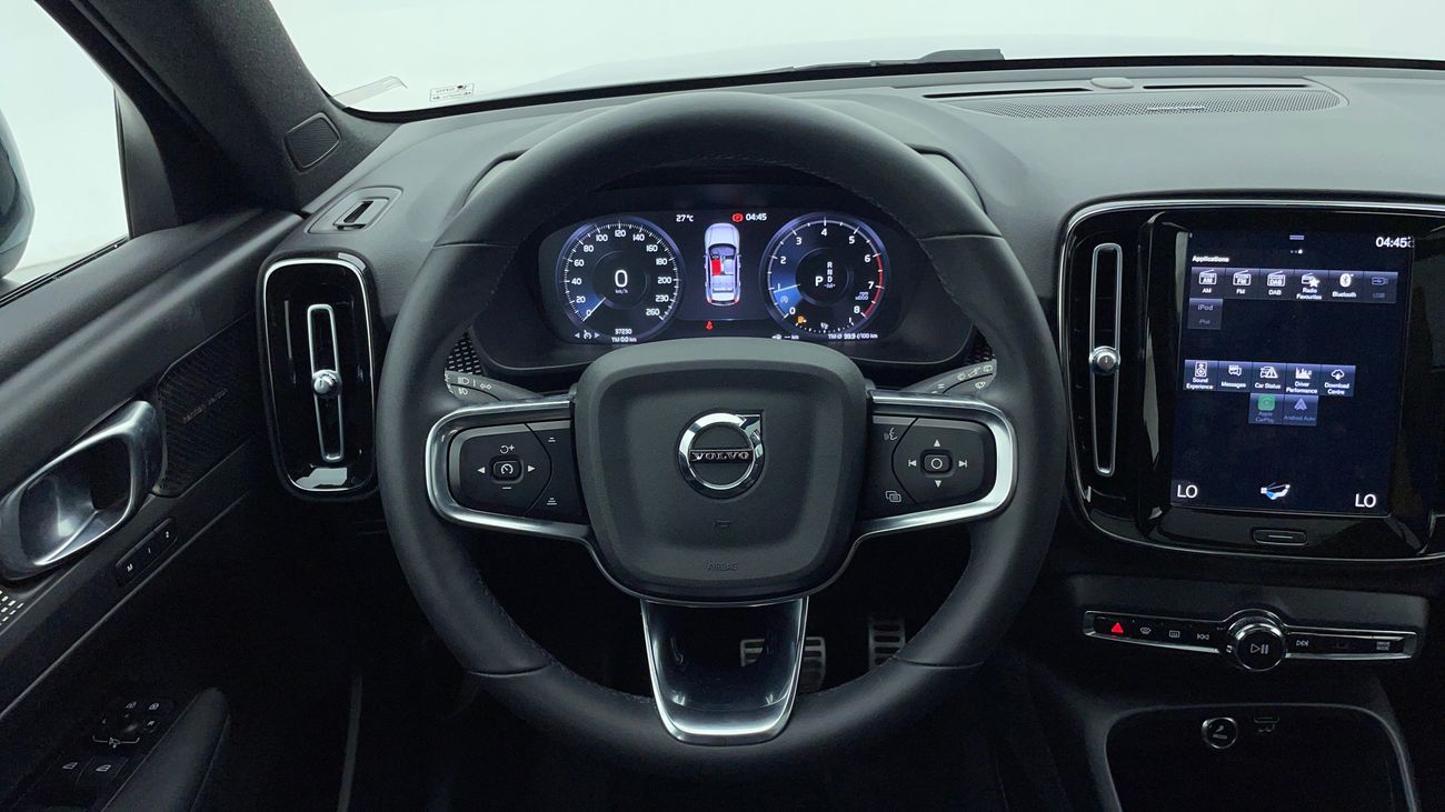 Volvo XC40 T4 R DESIGN 2 | Zero Down Payment | Free Home Test Drive