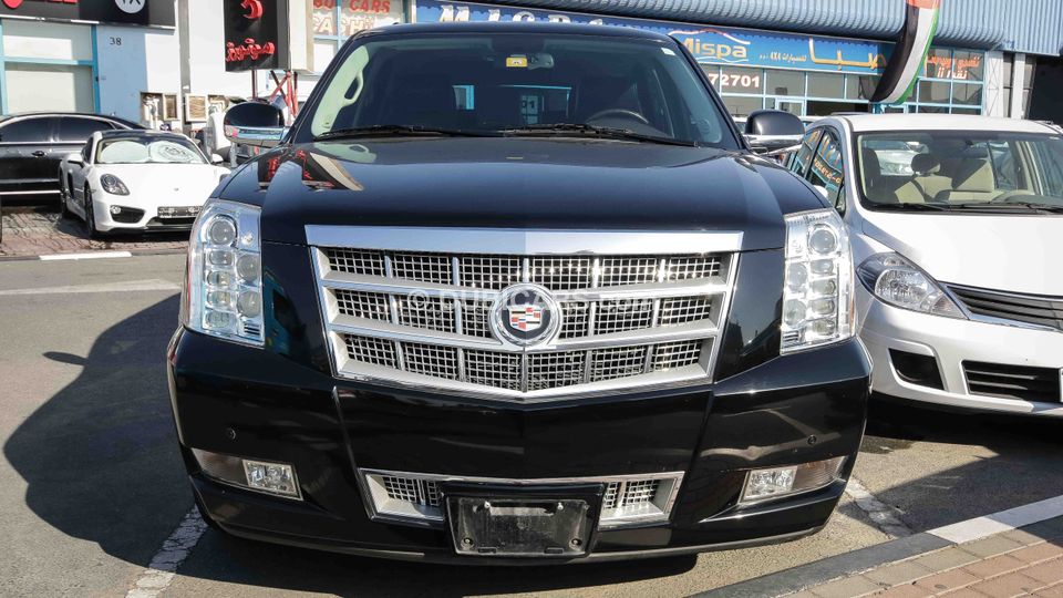 Cadillac Escalade Platinum For Sale Aed 98 000 Black 2013