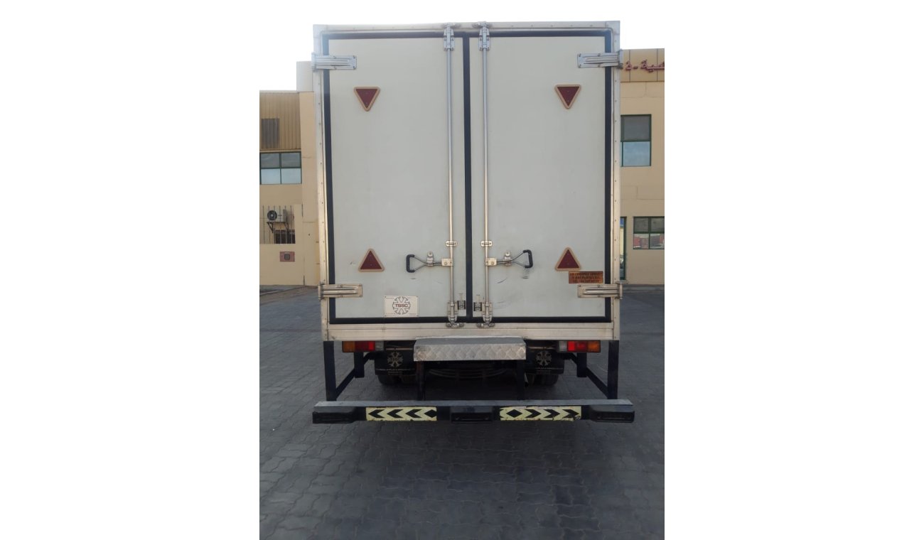 Mitsubishi Fuso Canter 4.2L, Diesel, 4 Ton Long Chassis, Clean Interior and Exterior, Low Milage