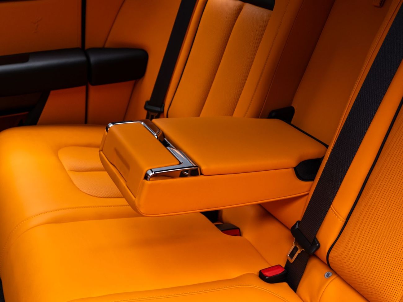 Rolls Royce Cullinan STD BUY NOW, PAY 2027 | THE BLACKLINE STANDARD | 2028 Rolls Royce Warranty + Service Contract