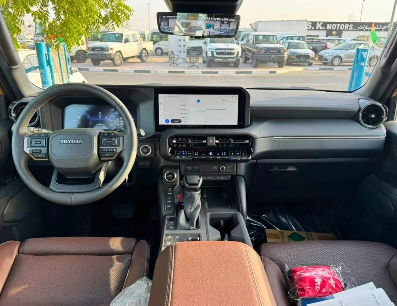 تويوتا برادو ADVENTURE TURBO DUAL TONE || 2.4L PETROL V4 | RADAR | 360*CAMERA | SUNROOF | LEATHER WITH PWR SEATS