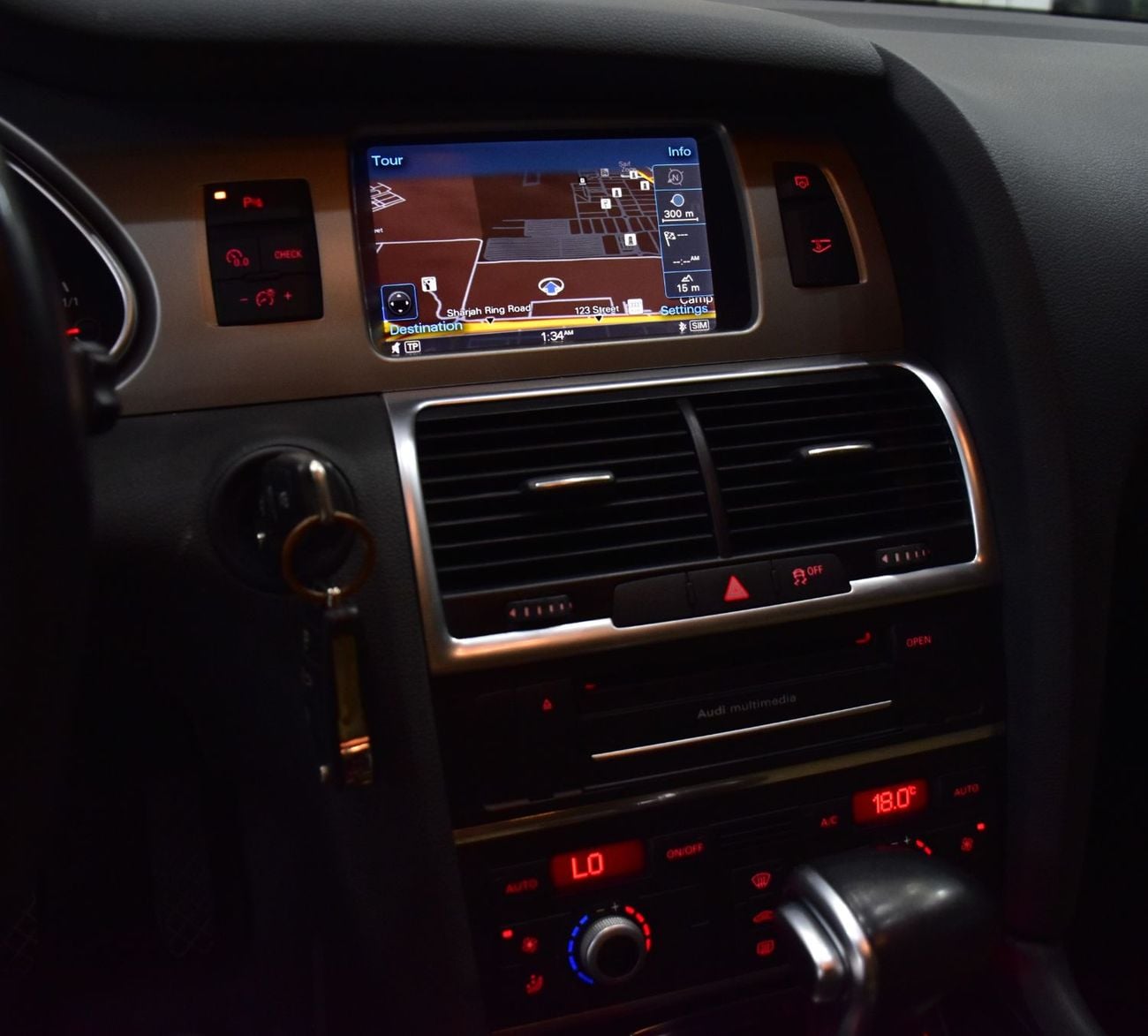 Audi Q7 EXCELLENT DEAL for our Audi Q7 S-Line 40TFSi Quattro ( 2015 Model ) in White Color GCC Specs