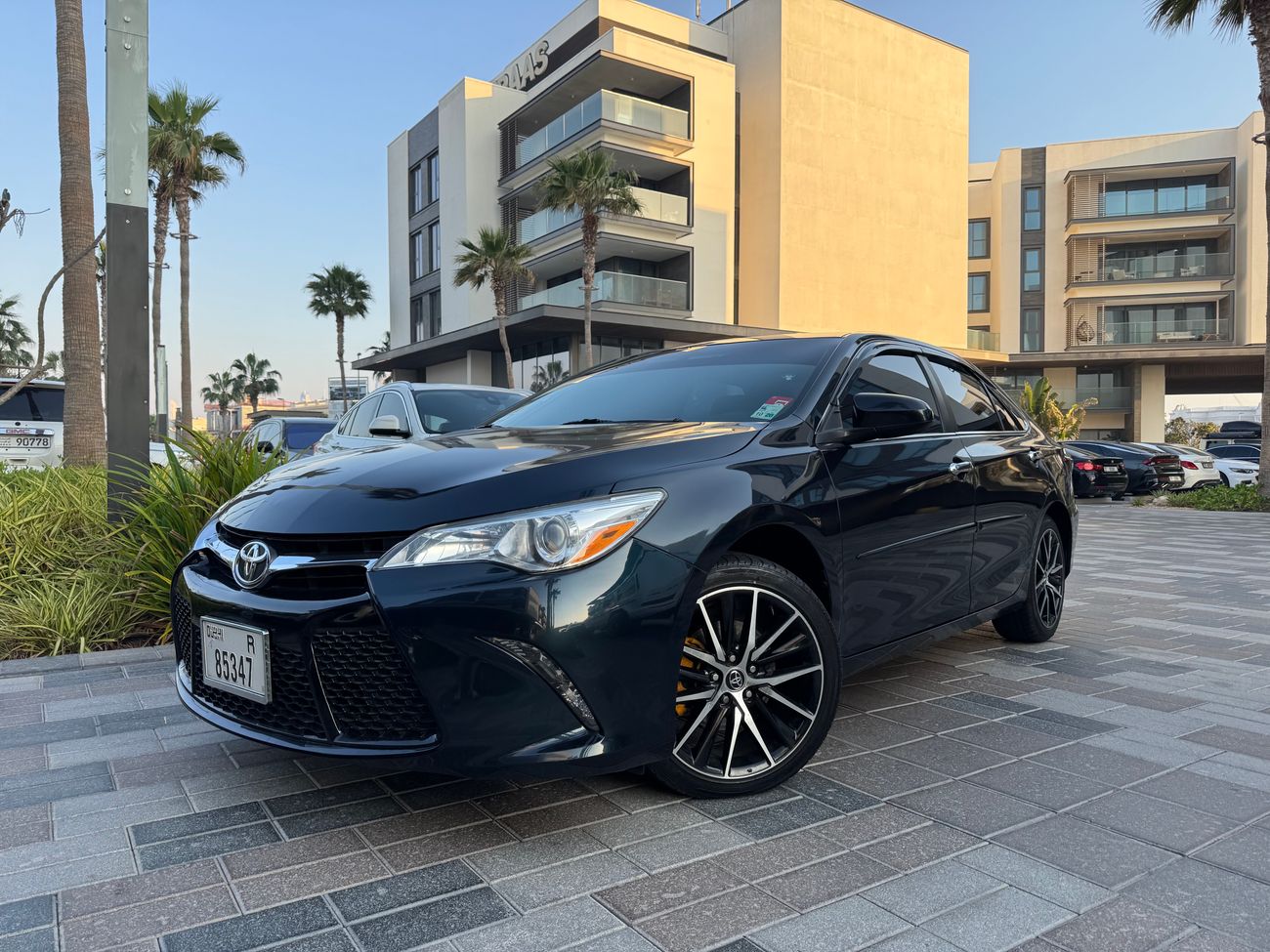 تويوتا كامري LE, 2.5L