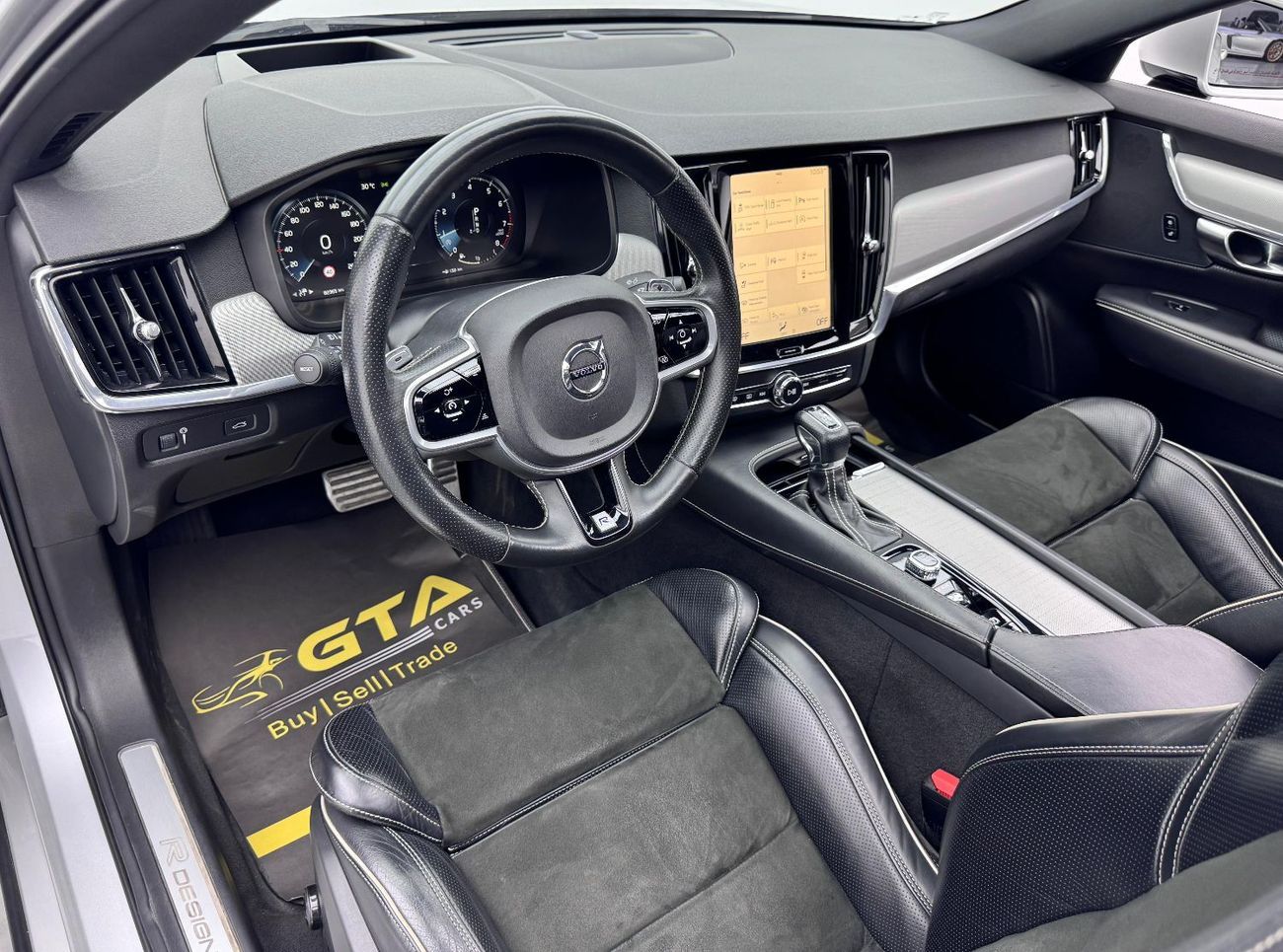 Volvo S90 R Design 2.0L 2018 Volvo S90 T6 R-Design, Warranty, Full Volvo Service History, Excellent Condition,