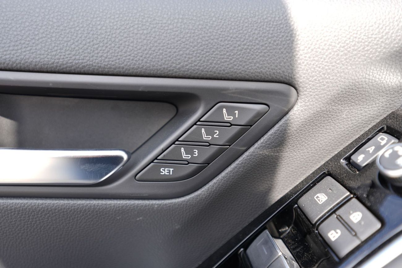 تويوتا لاند كروزر GR