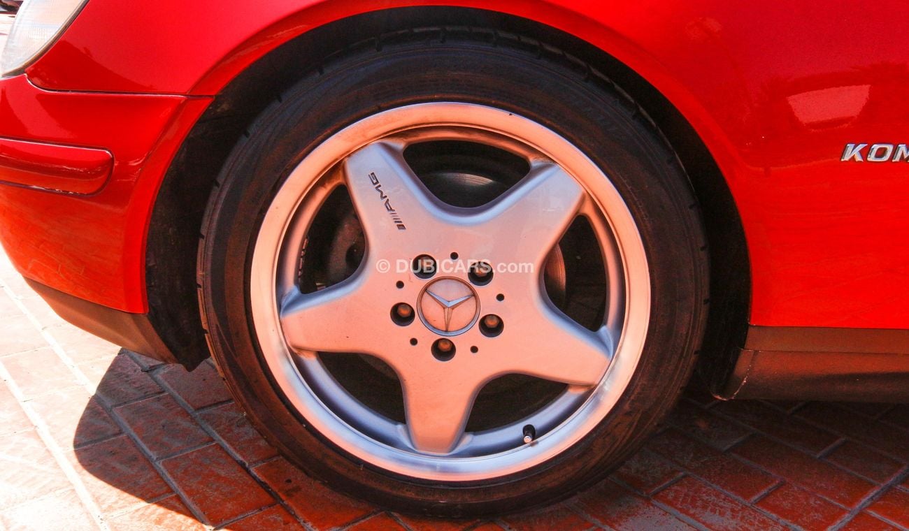 Mercedes-Benz SLK 230