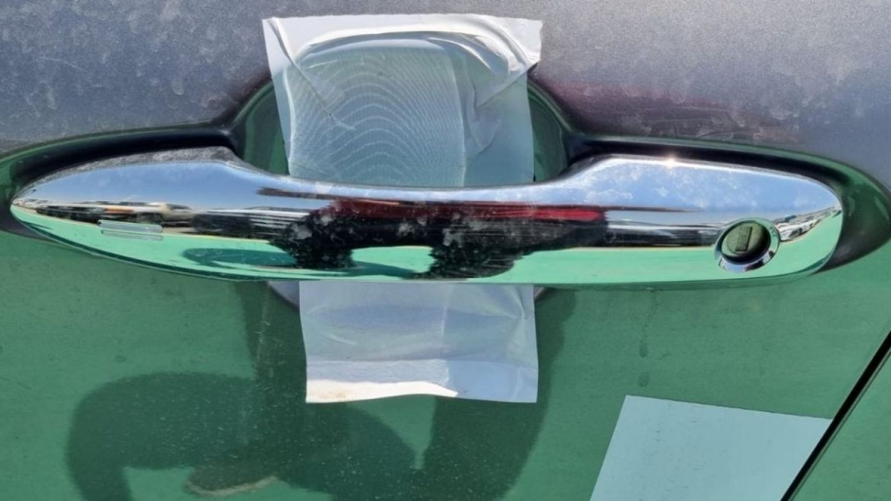 Toyota Camry 2.5 GLI  WITH SUN ROOF LEAATHER SEATS  SCREEN CAMERA