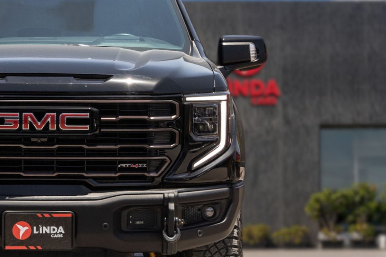 GMC Sierra GMC Sierra 1500 AT4x Double Cab (LOW MILEAGE) 2023 GCC | Agency Warranty | Service Contract