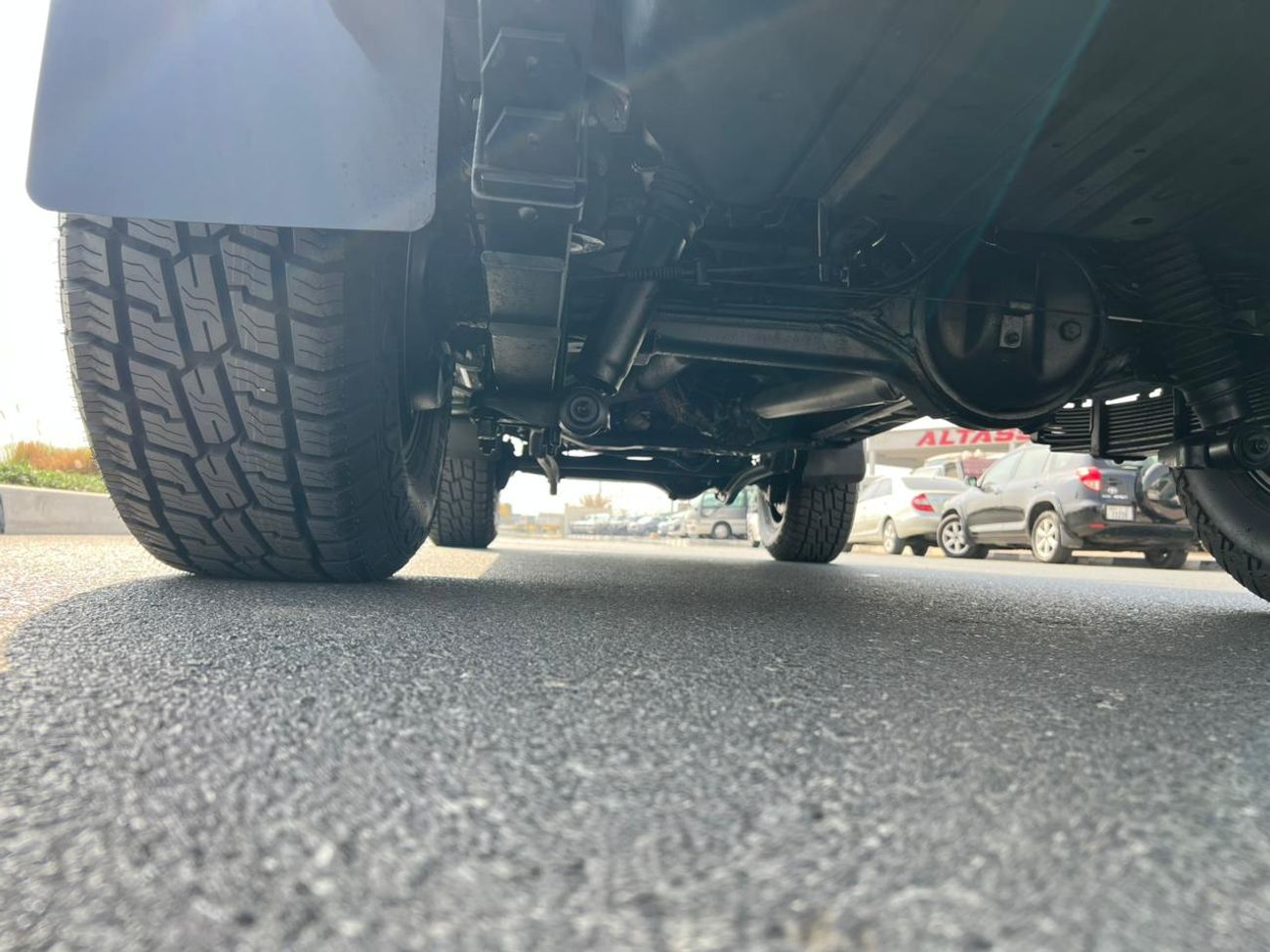 Toyota Land Cruiser Pick Up The Toyota Land Cruiser Pickup (specifically the 70 Series/LC79) is a legendary, heavy-duty 4WD work