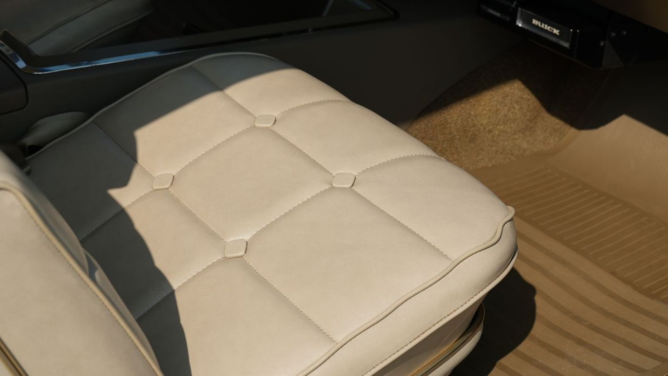 بويك ريفيرا Fully Original