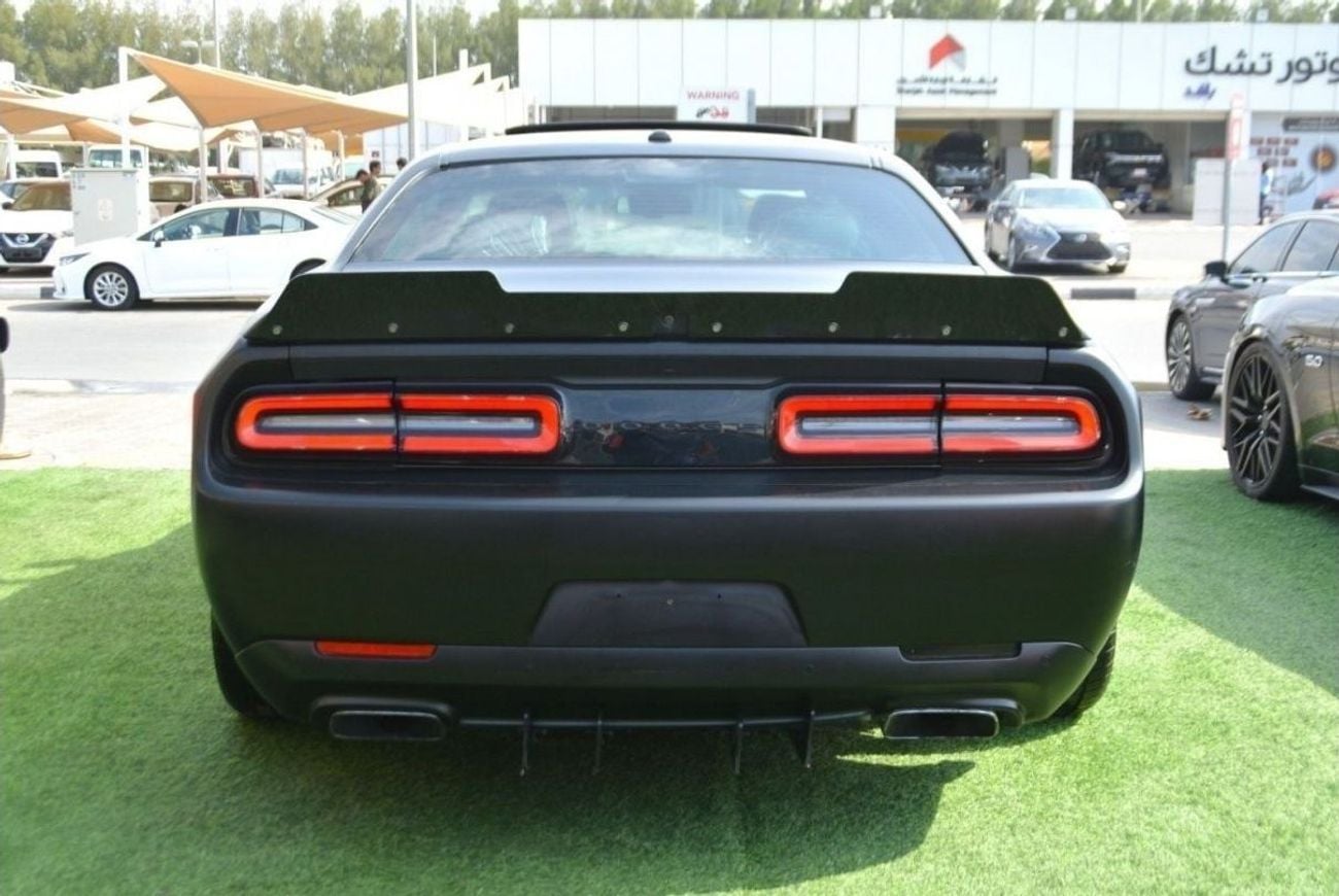 Dodge Challenger RT PLUS MAT BLACK-2020