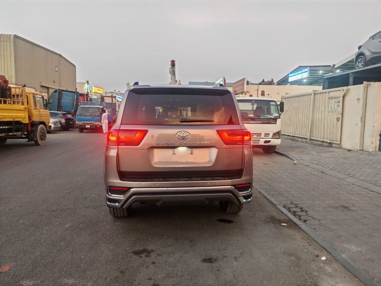 تويوتا لاند كروزر