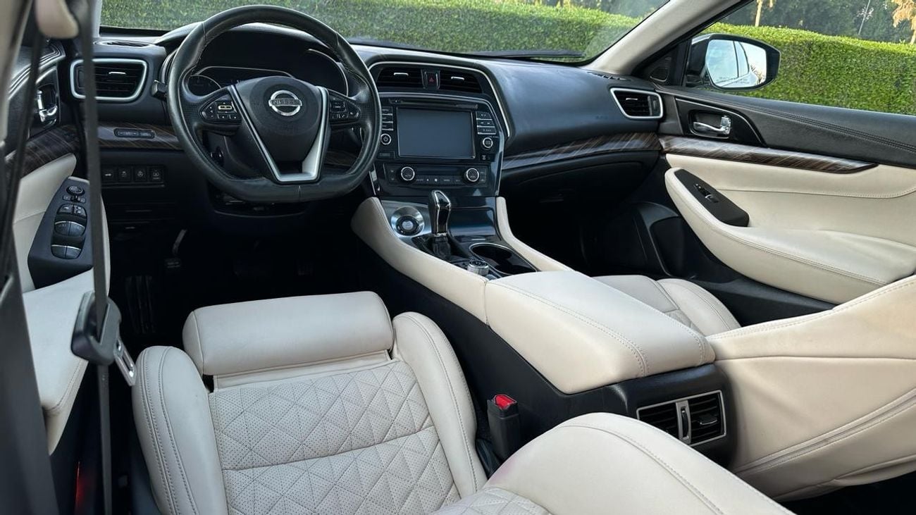 Nissan Maxima SR