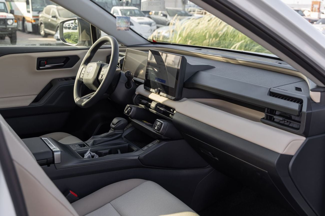 Toyota RAV4 XLE | 2026 | AWD | V4 | WHITE | BRAND NEW | GCC Specs (EXPORT)