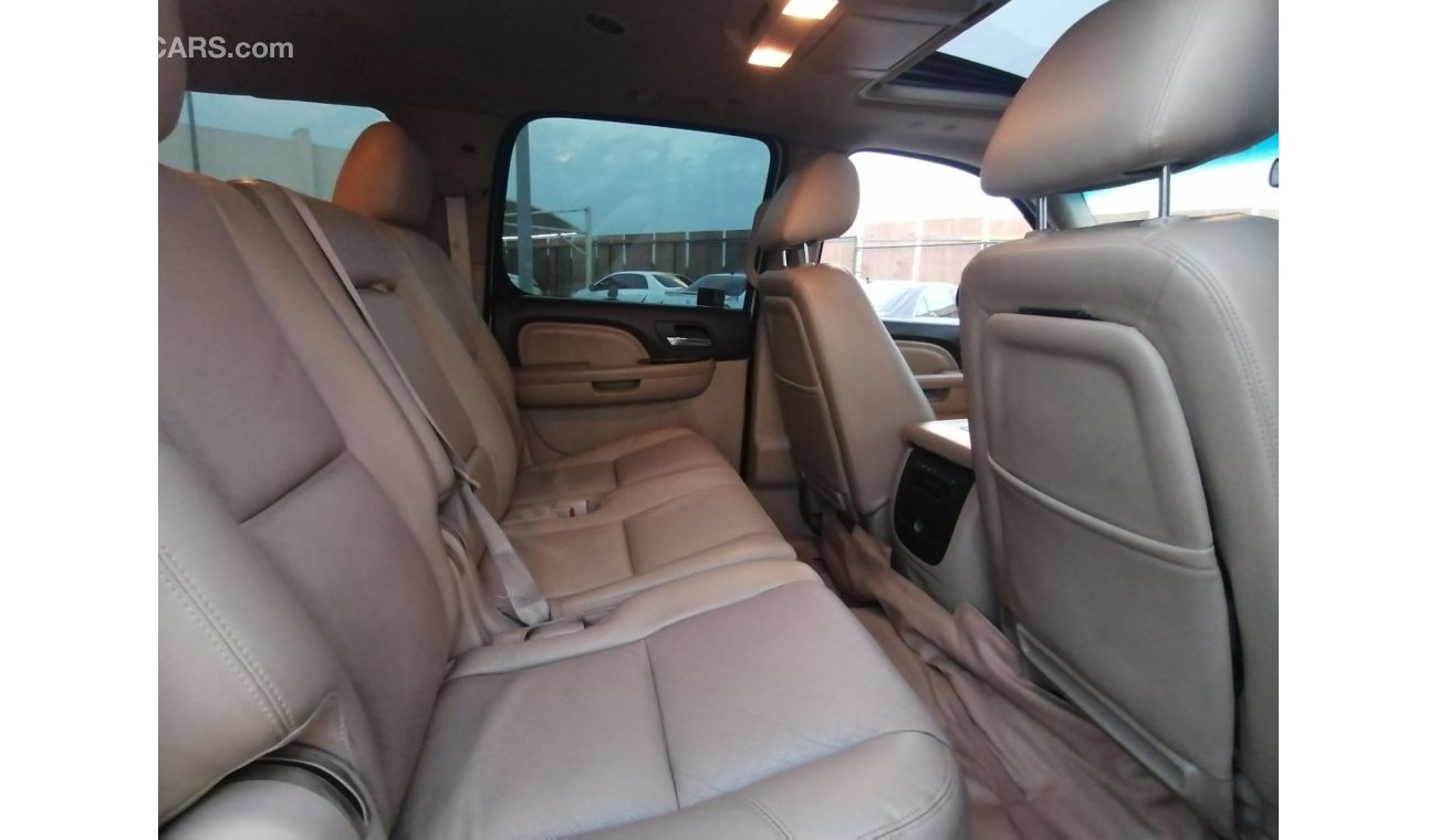 GMC Yukon GMC YOUKAN DENALI XL