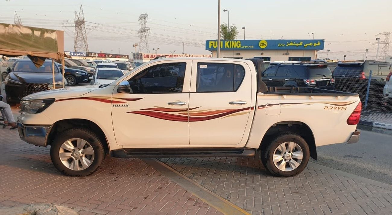 تويوتا هيلوكس HILUX PICKUP 2.7L PETROL (4X4) MANUAL