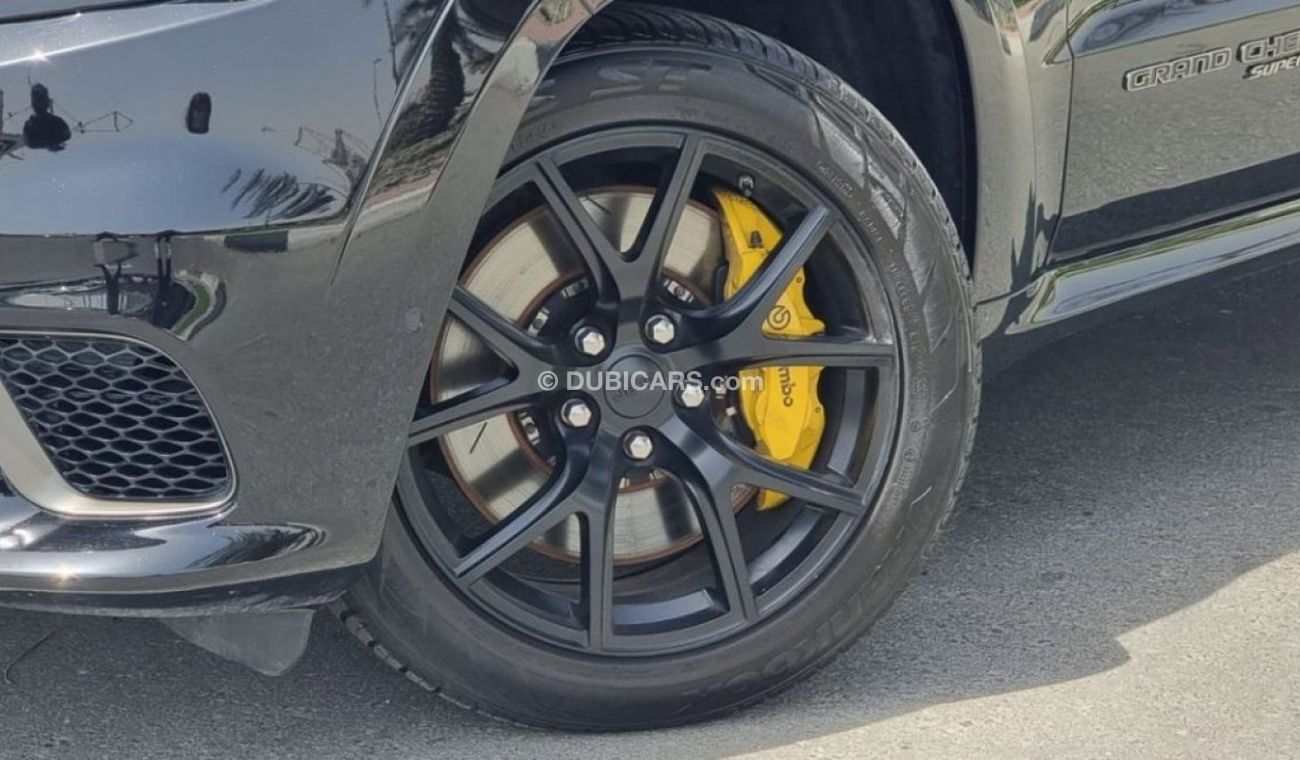 Jeep Grand Cherokee Trackhawk Trackhawk RAMADAN OFFER // DROP PRICE//JEEP TRACK-HAWK// V8 //707 HP//