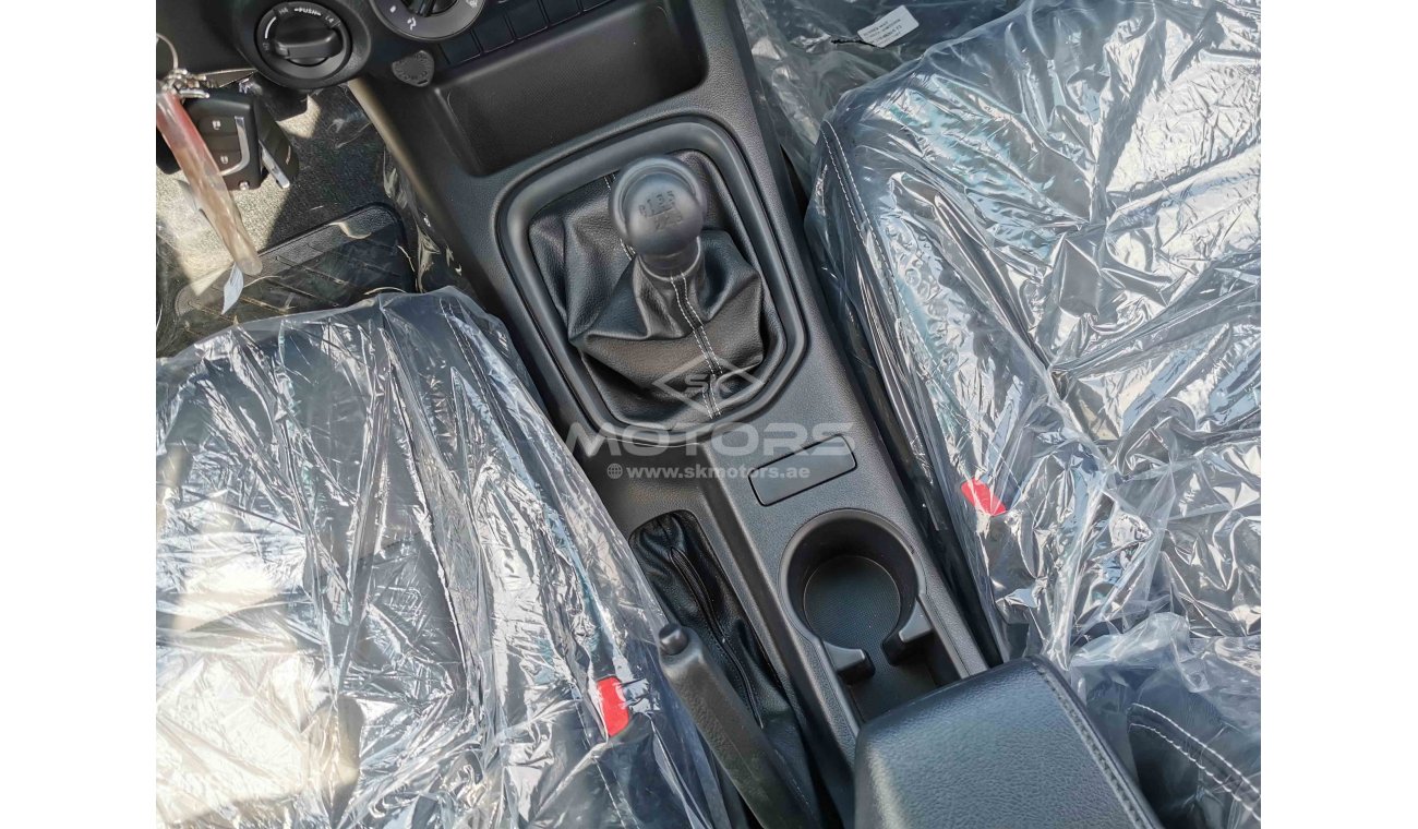 Toyota Hilux 2.4L Diesel, FULL OPTION, DVD + Camera , Leather Seats, Manual Gear Box, Fog Lights, (CODE # THW21)