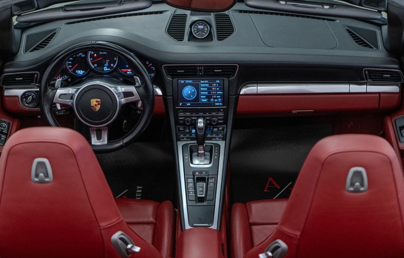 بورش 911 2015 Porsche 911 Turbo Convertible, Fully Loaded, Excellent Condition, GCC Spec