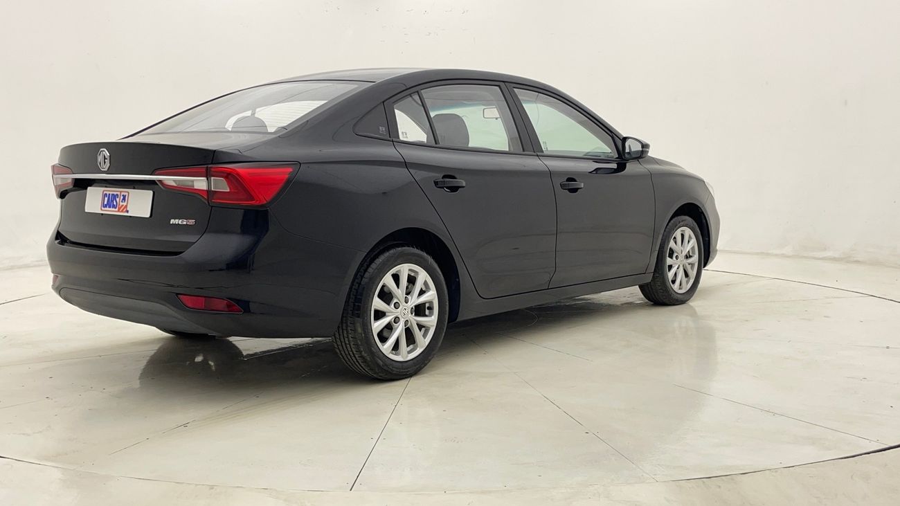 أم جي 5 STD 1.5 | بدون دفعة مقدمة | اختبار القيادة في المنزل