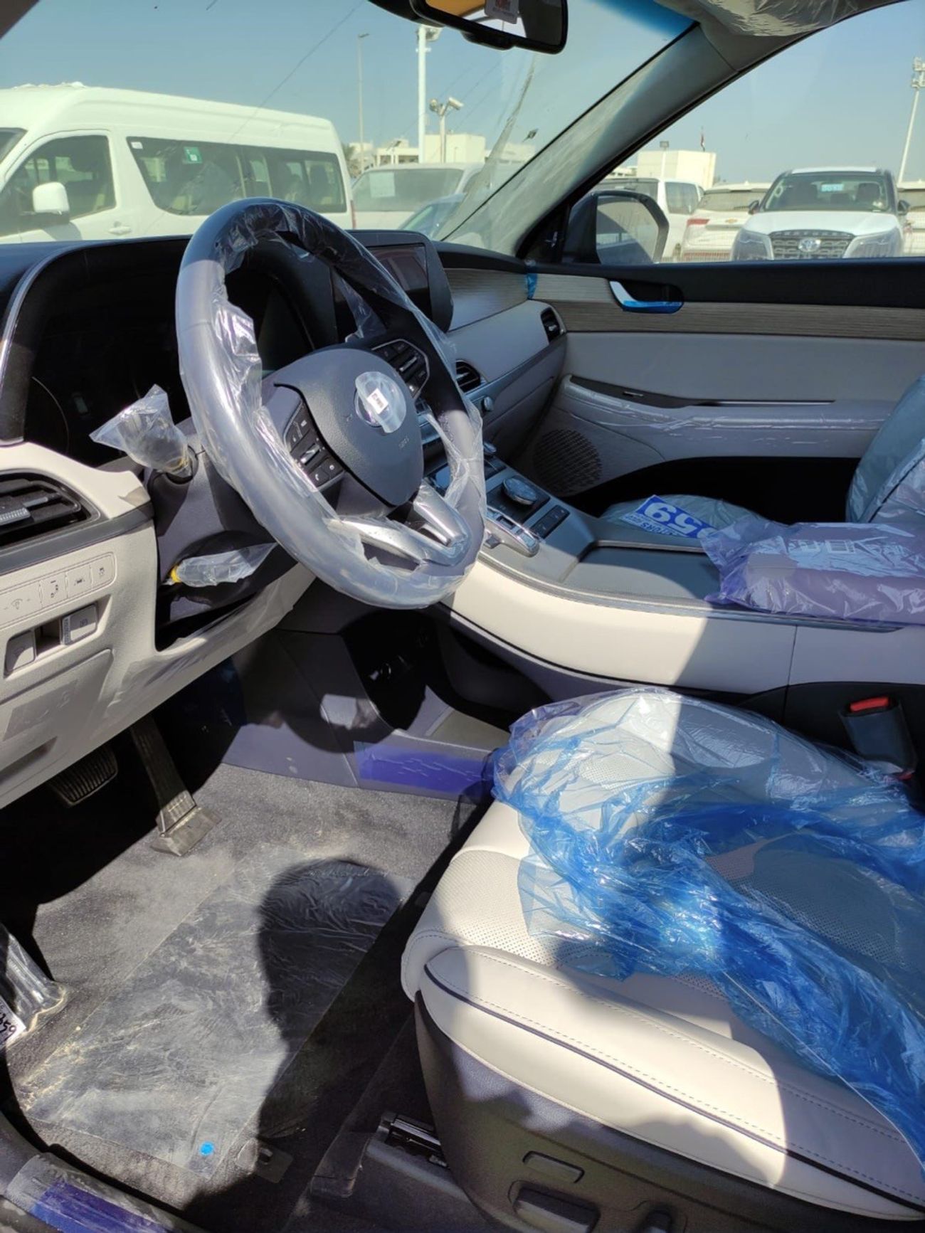 Hyundai Palisade 3.8 L  AWD Leather seats Head up display  Line departure radar  Blind spot radar  Big screen  Electr