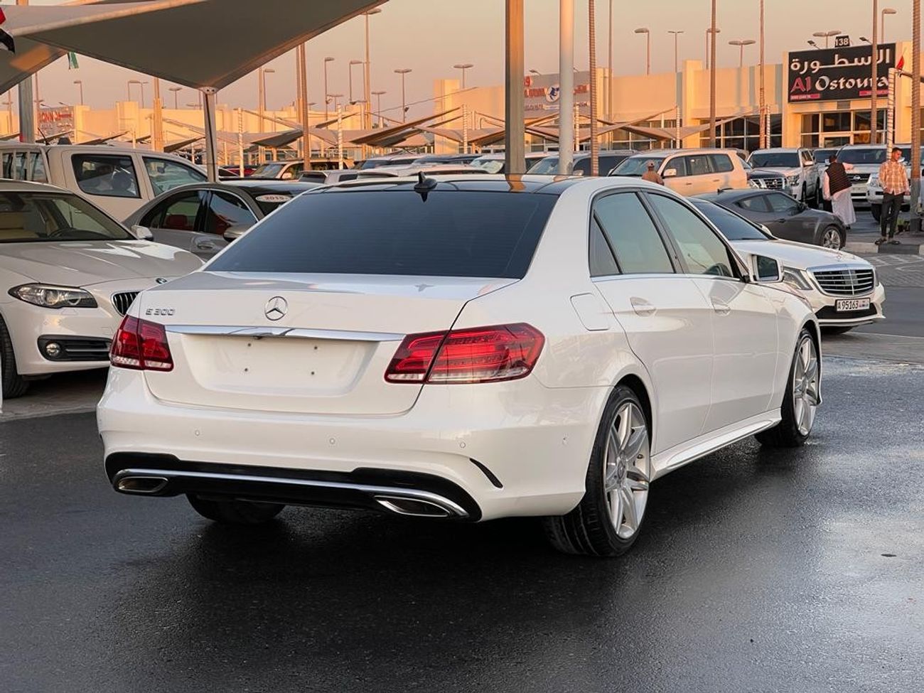 Mercedes-Benz E300 Mercedes E300 AMG _GCC_2015_Excellent Condition _Full option