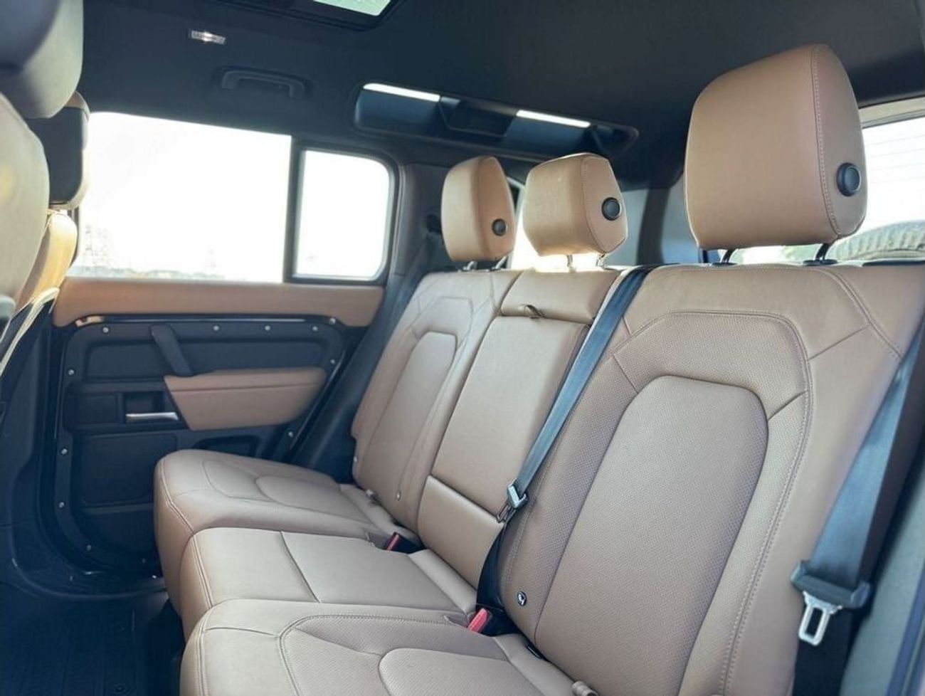 Land Rover Defender LAND ROVER DEFENDER 6 CYLINDER 3.0L 2025