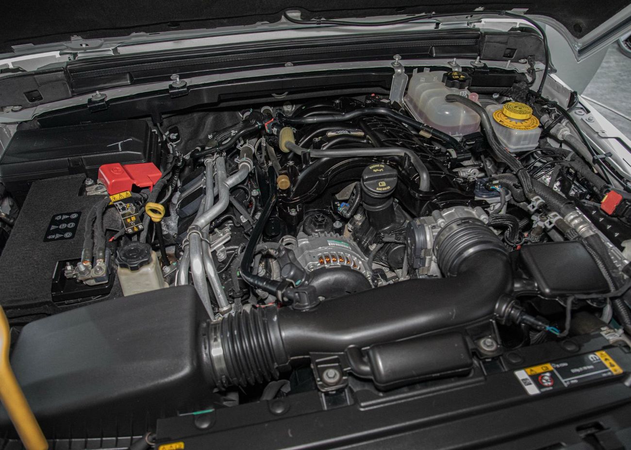 Jeep Wrangler Sport 3.6L A/T (5 Seater) 2,260x60 • 20% DP • 2023 Jeep Wrangler Sport Unlimited • Warranty • GCC