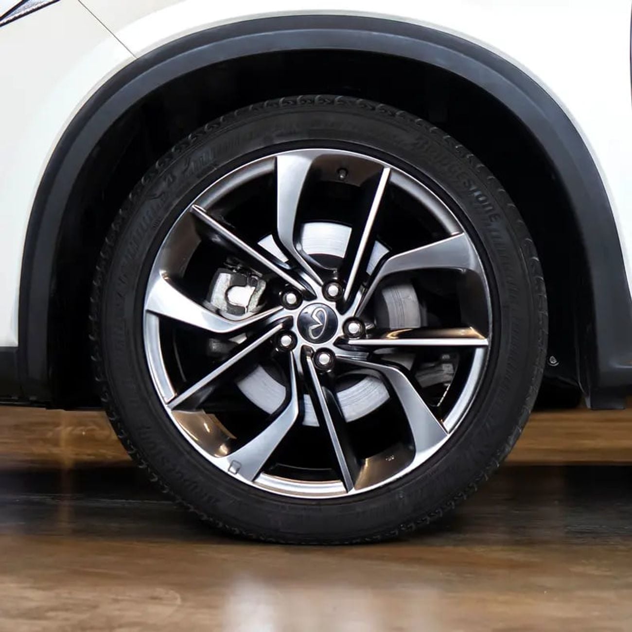 إنفينيتي QX50 Luxury 2.0L RWD 1,819 pm • 0% Downpayment • Luxury • 1 Year Warranty