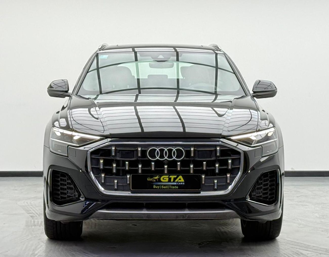 Audi Q8 2024 Audi Q8 Progress 55 TFSI Quattro, 2029 Audi Warranty + Service Pack, Low Km, Fully Loaded, GCC