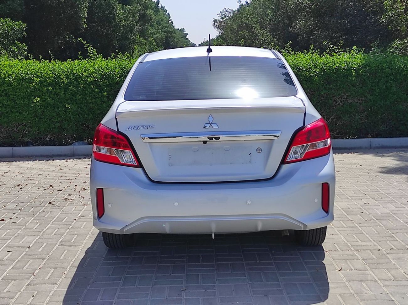 Mitsubishi Attrage GLX Premium 1.2L Mitsubishi Atrage 2021 1.2 full automatic Gcc