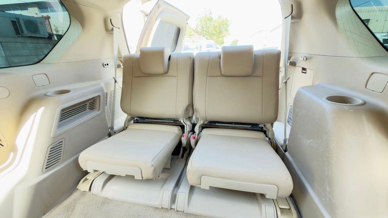 تويوتا برادو 2011| 2.7L PETROL | AT | LHD | REAR HEADREST LCD SCREEN | BACK TRIE | PREMI