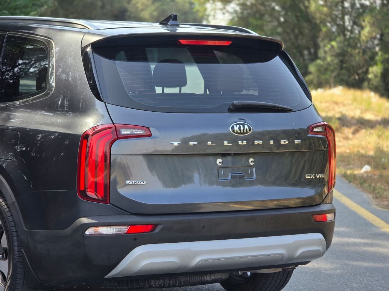 Kia Telluride EX 3.8L KIA TELLURIDE 2020 GCC // 2KEYS // ALL WHEEL DRIVE // PERFECT CONDITION // FULL OPITION // A