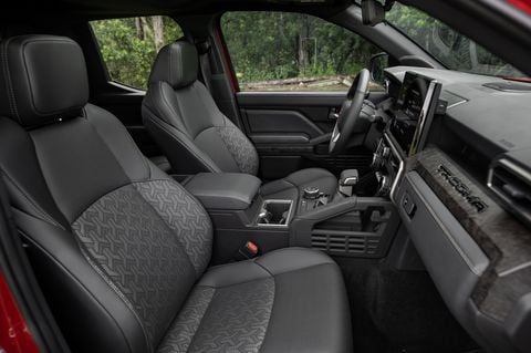 تويوتا تاكوما interior - Seats