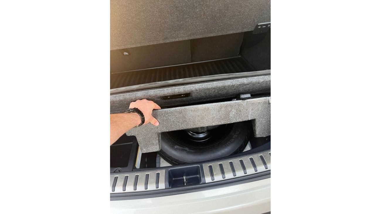 Lexus NX200t 2016 FULL OPTION LOW MILES UAE PASS