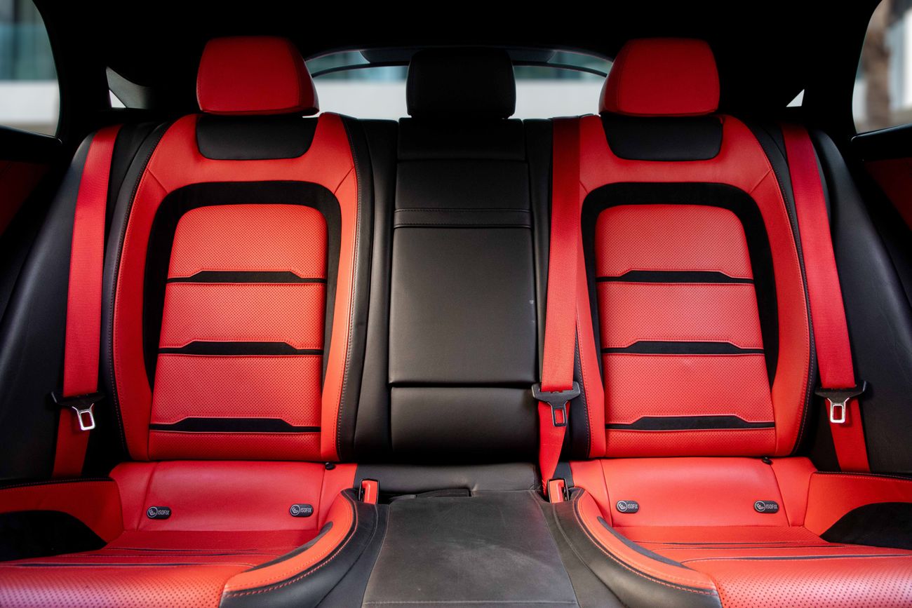 Mercedes-Benz AMG GT AMG GT63S | 6,267 P.M | 0% Downpayment | ONE OWNER | GT63S + | AGENCY HISTORY