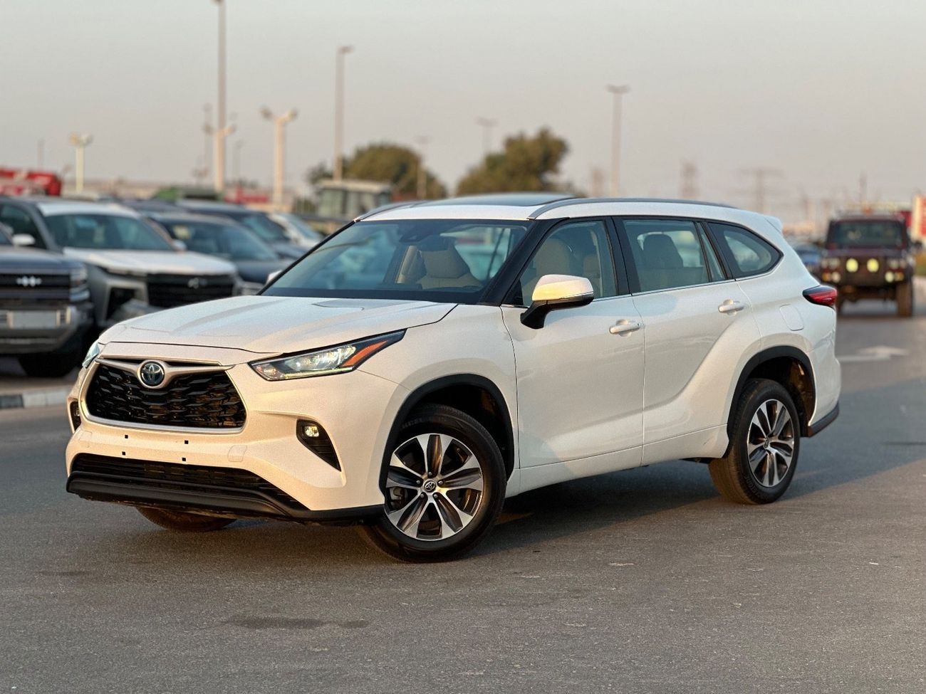 تويوتا هايلاندر GLE 2.5L