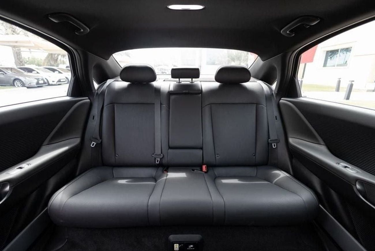 Hyundai Ioniq Hyundai Ioniq 6 Limited 2024 GCC under Agency Warranty with Flexible Down-Payment.