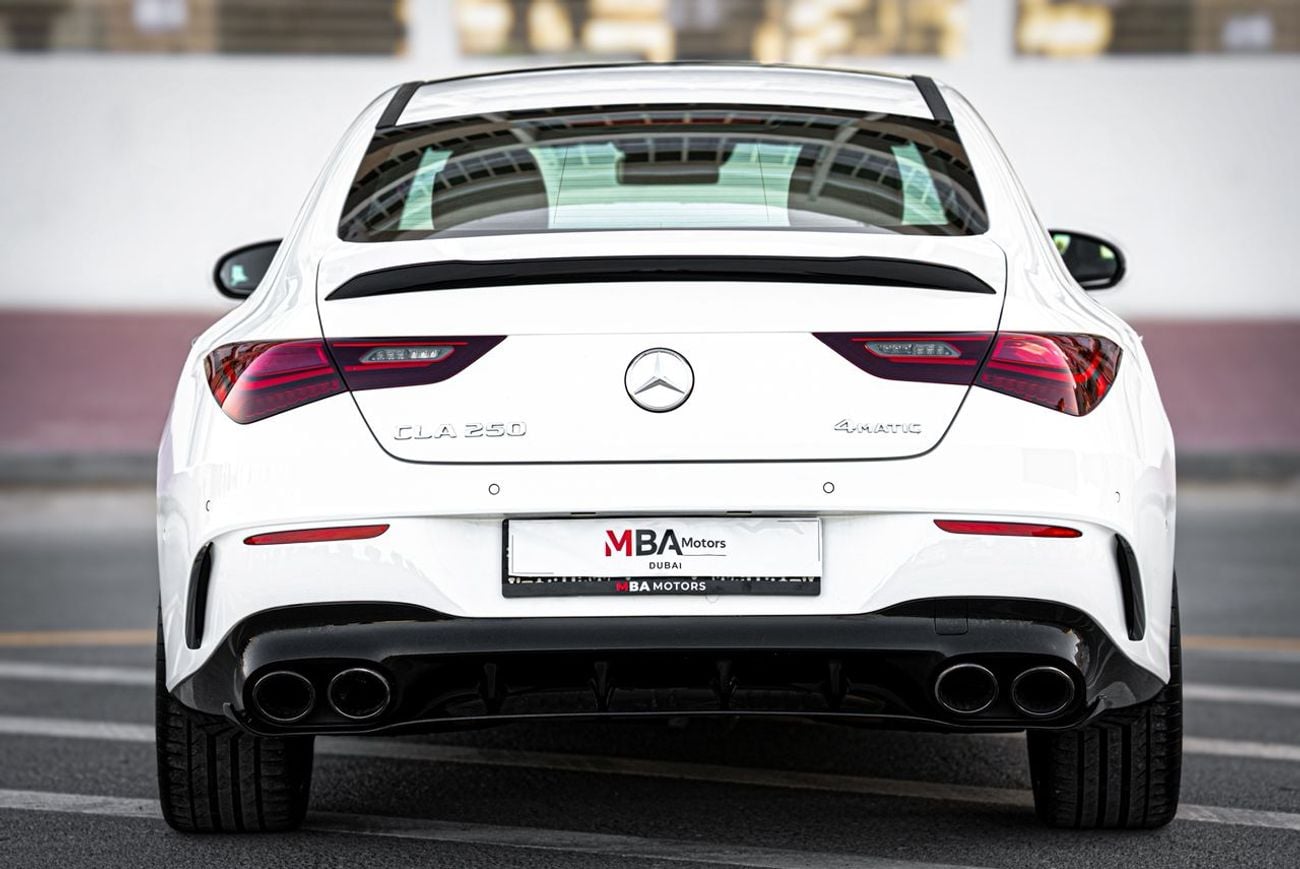 مرسيدس بنز CLA 250 Premium + 2.0L