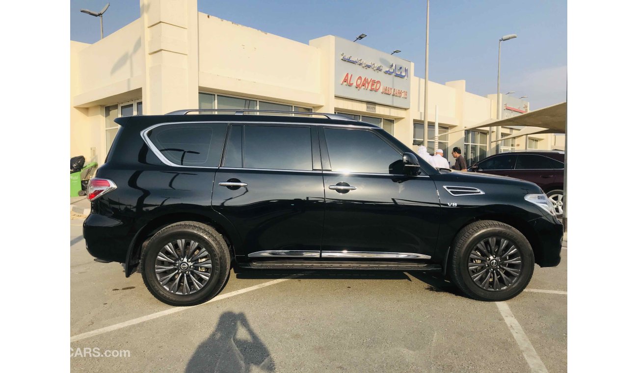 Nissan Patrol بلاتينيوم فل ابشن بحاله ممتازه بدون حوادث ضمان شاسيه جير ماكينه بودى