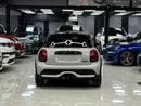 Mini Cooper 1 Owner | Full Agency Service History | Original Paint | GCC Specs