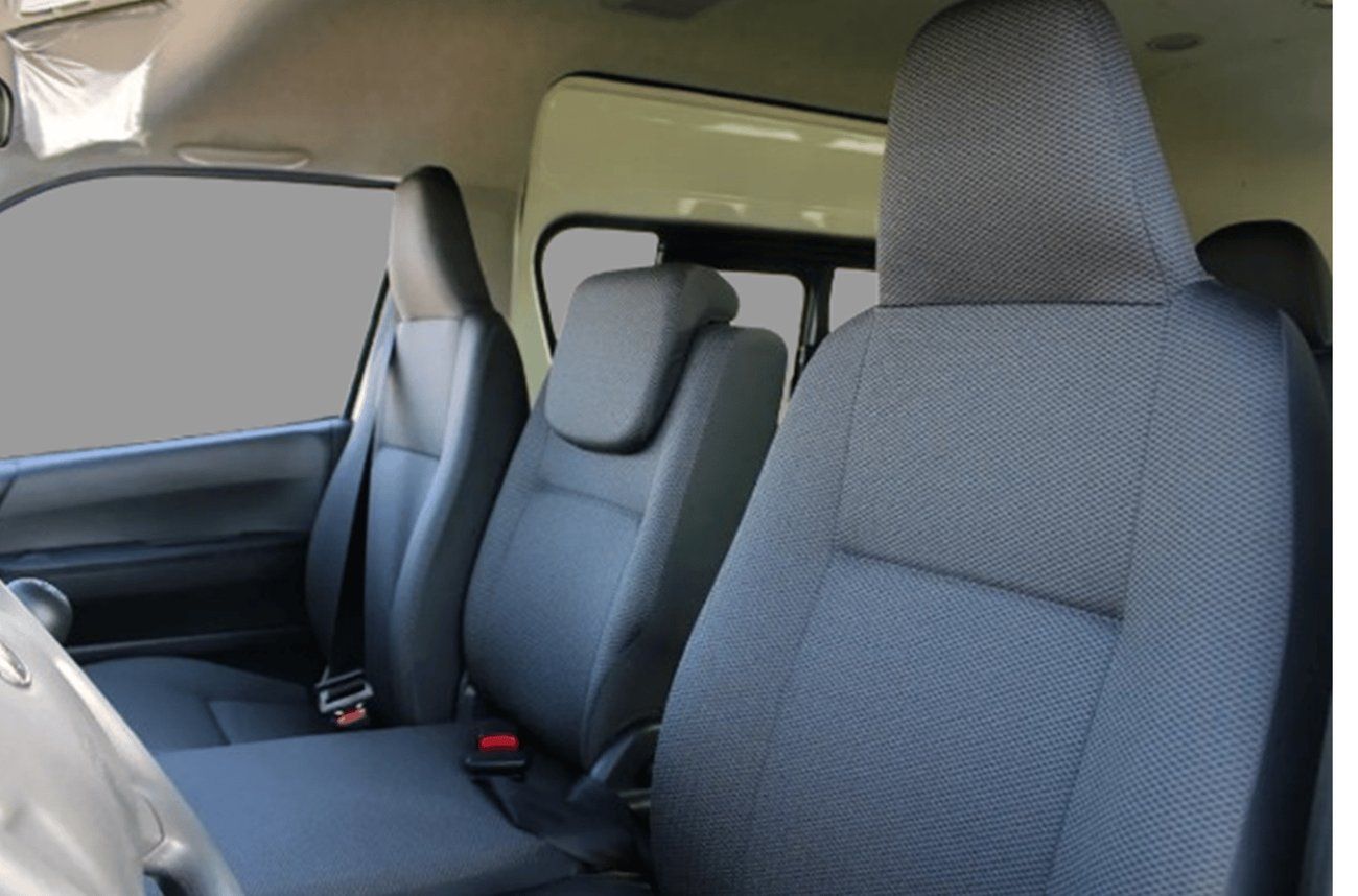 تويوتا هاياس Hiace Old Shape Hrf ECTWFR008 – 2026 Toyota Hiace Passenger Van – High Roof – Old Shape – 2.7L Petrol Manual – White