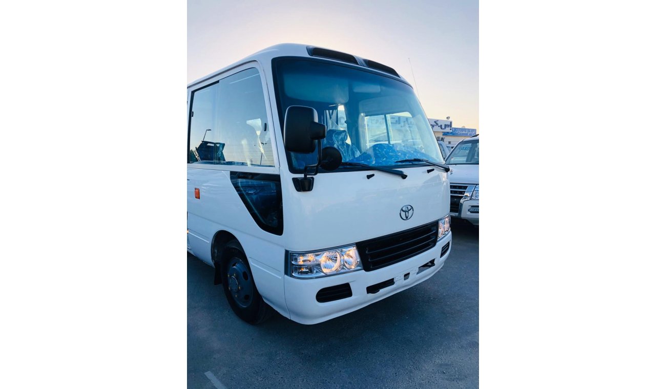 تويوتا كوستر 30 SEATER, LIKE BRAND NEW, DVD, REAR CAMERA(Especialmente Para Angola.)