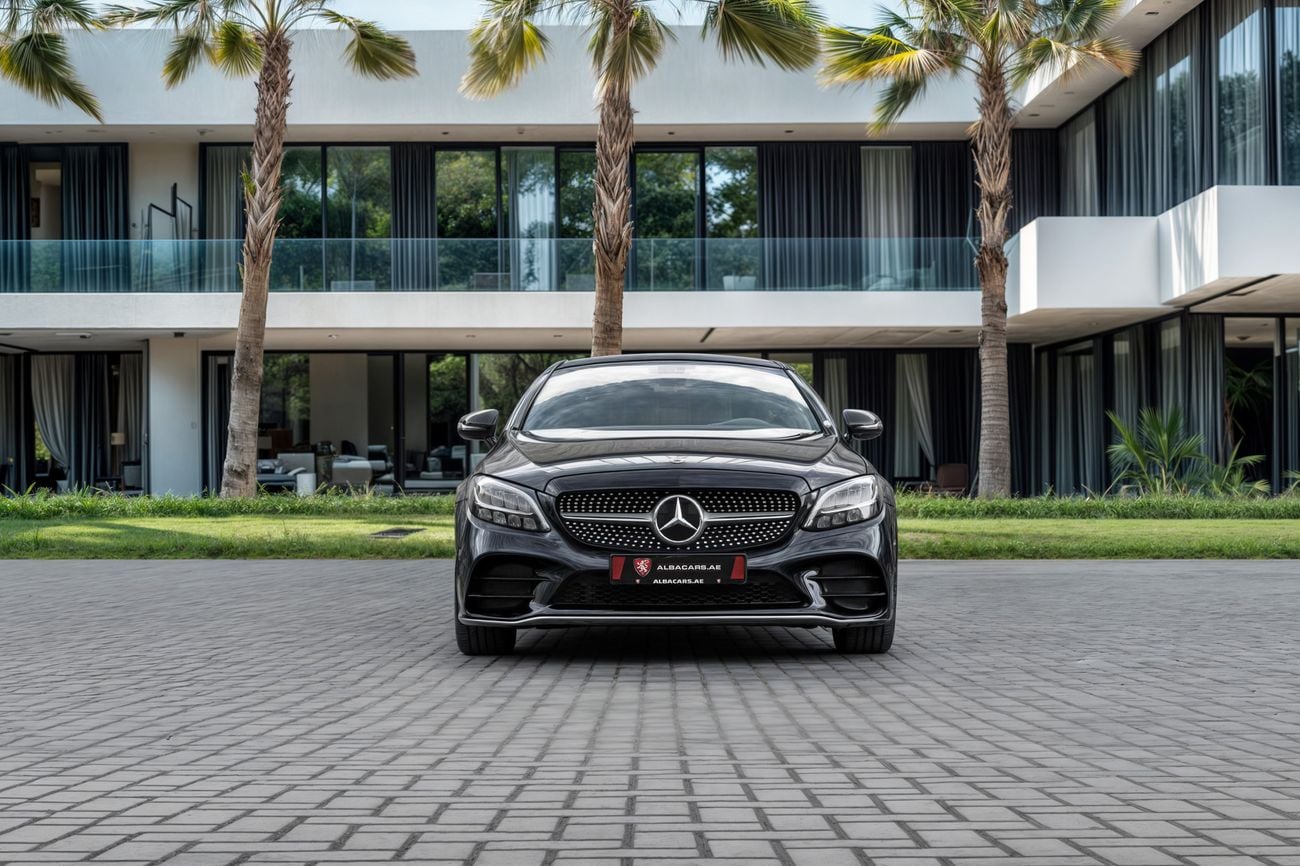 مرسيدس بنز C 200 C200 AMG Coupe | 3,036 P.M | 0% Downpayment | LOW KMS!