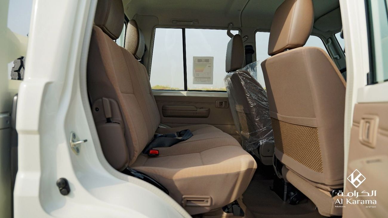 Toyota Land Cruiser Pick Up LC79 | 2.8L Turbo | Manual 4x4 | Double Cabin  | GCC