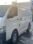 Toyota Hiace GL - Standard Roof