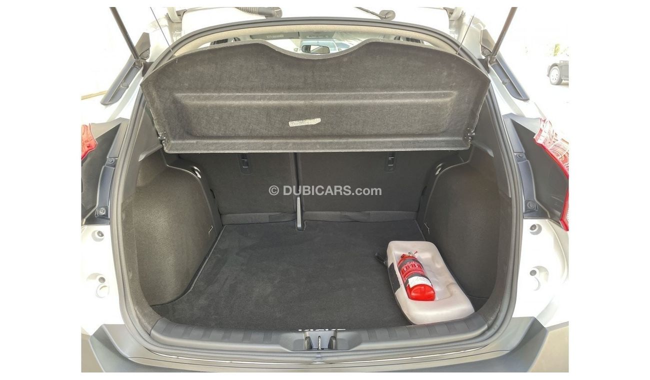 نيسان كيكس SV+NAV 1.6 | GCC | FREE 2 YEAR WARRANTY | FREE REGISTRATION | 1 YEAR COMPREHENSIVE INSURANCE