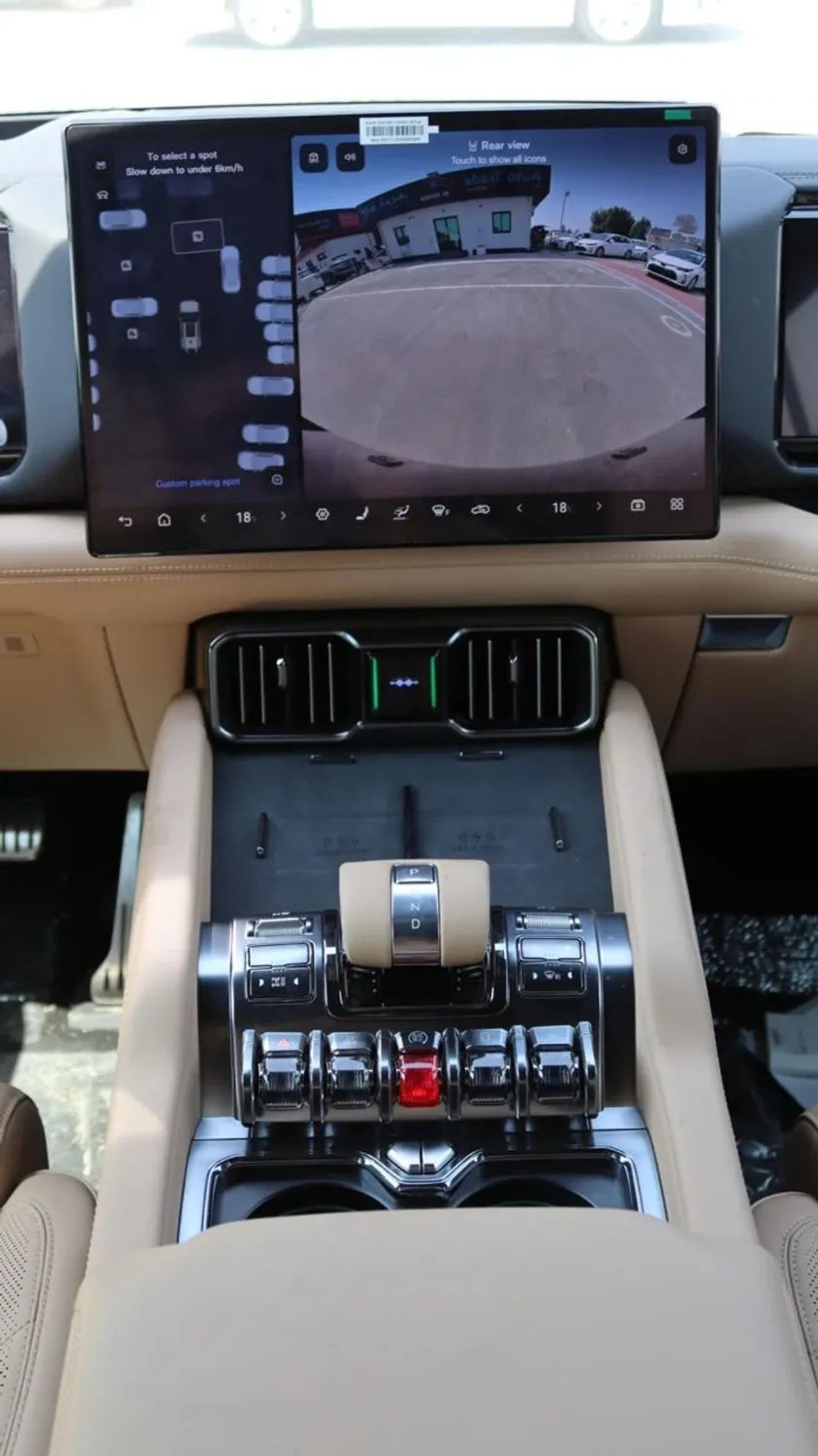 BYD Leopard 8 BYD Leopard 8 Smart and Brave Flagship Edition (7 Seats) with master account and 5 years warranty ev